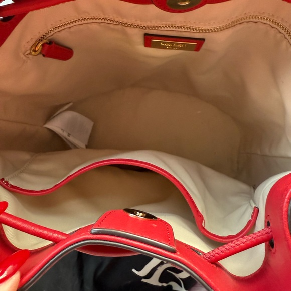 Ralph Lauren Red Leather Bucket Bag - Picture 6 of 10